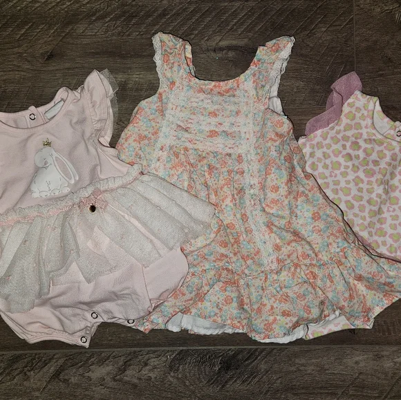 Pretty In Pink ๐ 3-6M Clothing Bundle ๐ 23 Pieces - Picture 1 of 11